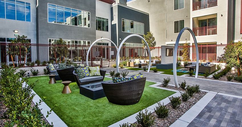 Elysian At Flamingo Apartments