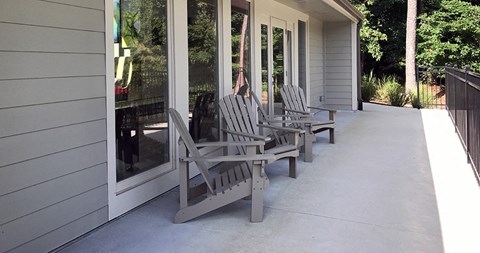 Waters Edge Apartments