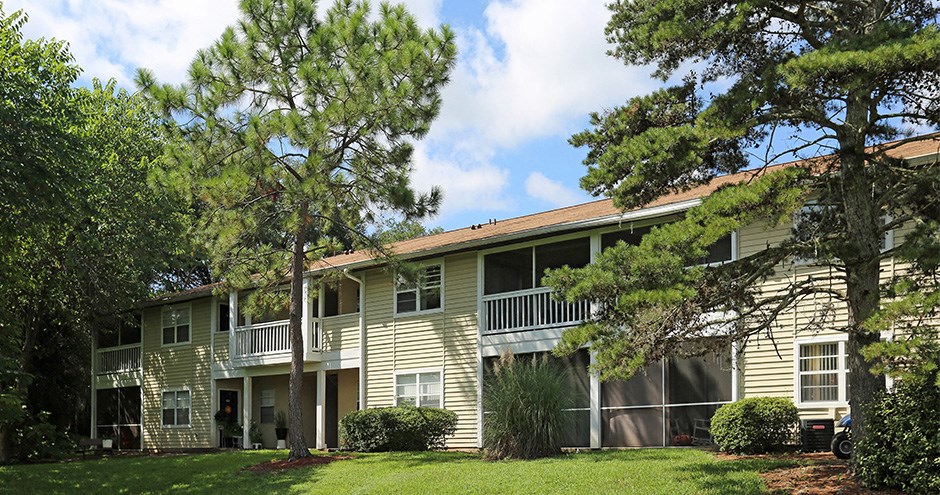 the building where the hotel is located