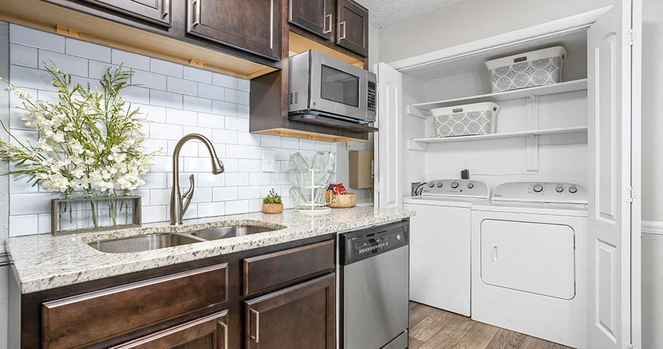 Park At Abernathy Square