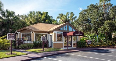 2768 Florida A1A 1-2 Beds Apartment for Rent - Photo Gallery 2