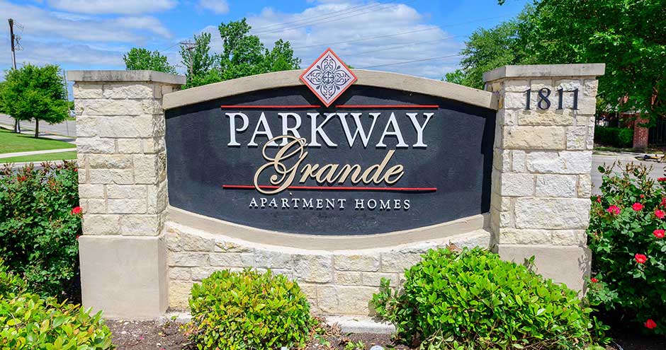 Parkway Grande, San Marcos, Texas