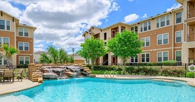 Parkway Grande Swimming Pool, San Marcos, Texas