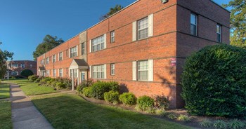 Parkwood Manor | Norfolk, VA - Photo Gallery 3
