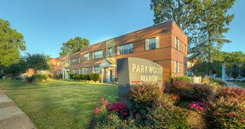Parkwood Manor | Norfolk, VA - Photo Gallery 2