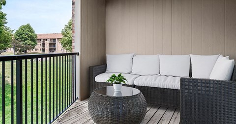 The Woods of Burnsville | Burnsville, MN