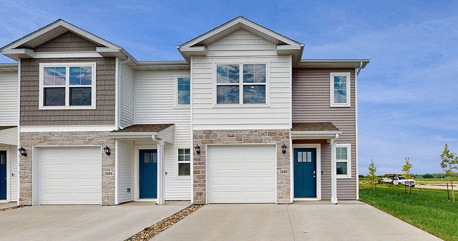 Painted Woods Villas | Waukee, IA