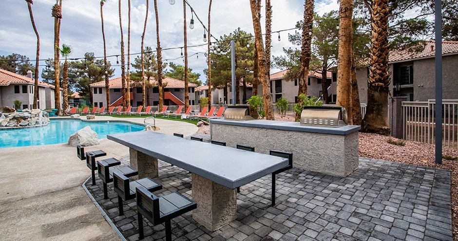 Bloom Apartment Homes