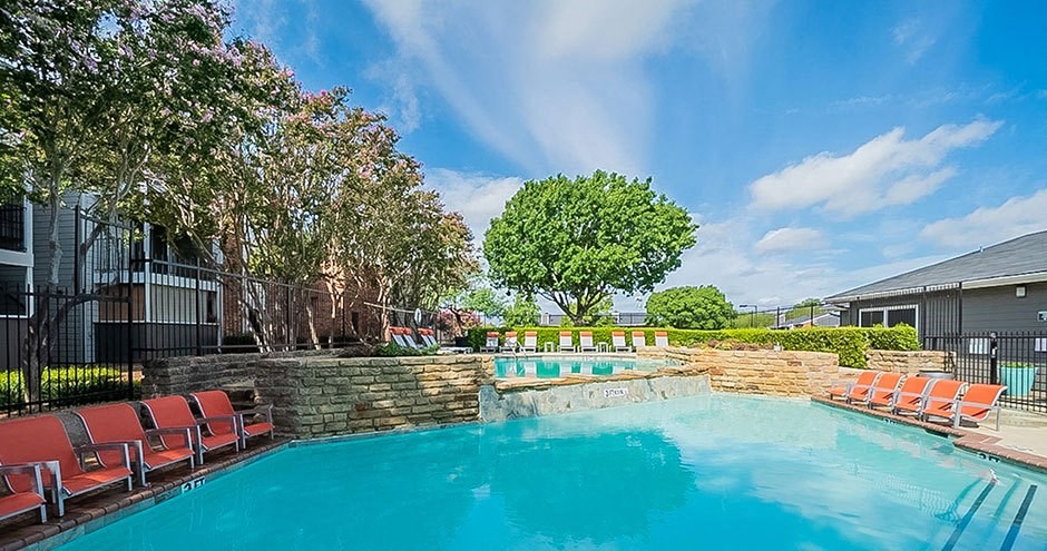 The Landings at Northgate Apartments | Irving, TX