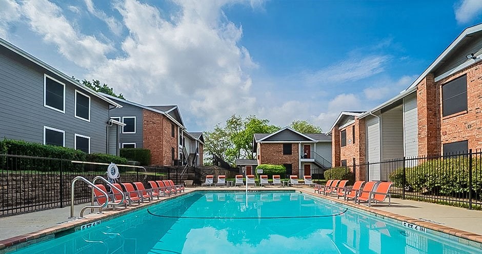 The Landings at Northgate Apartments | Irving, TX