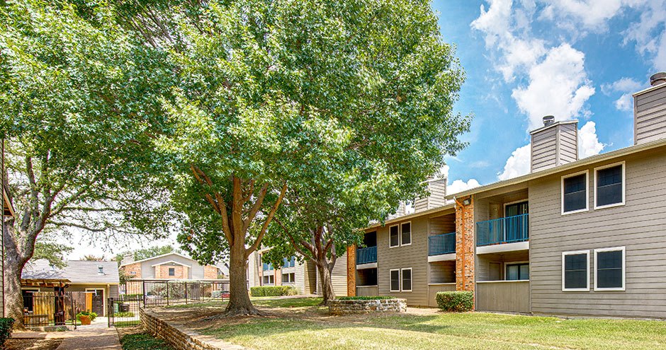 Promenade At Valley Creek Apartments