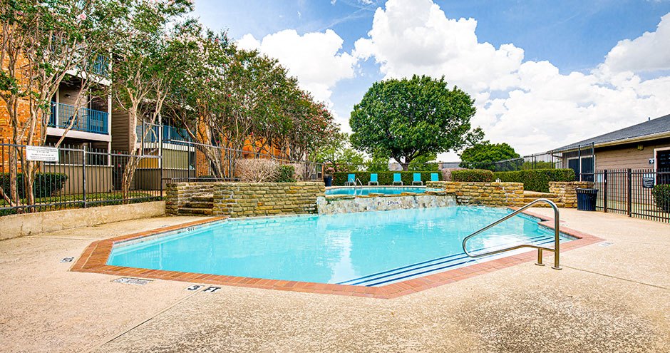 Promenade At Valley Creek Apartments
