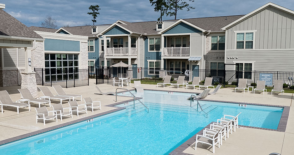 Retreat at River Chase Apartments | Covington, LA