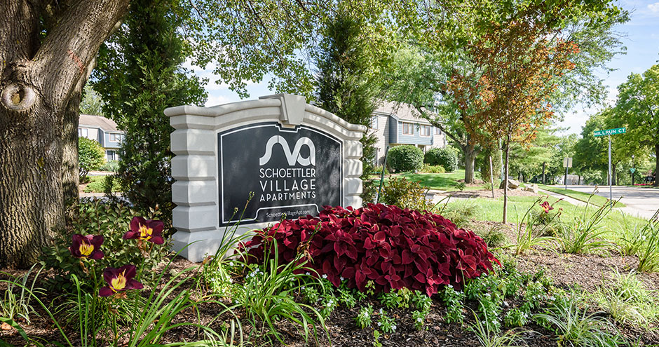 Schoettler Village Apartments | Chesterfield, MO