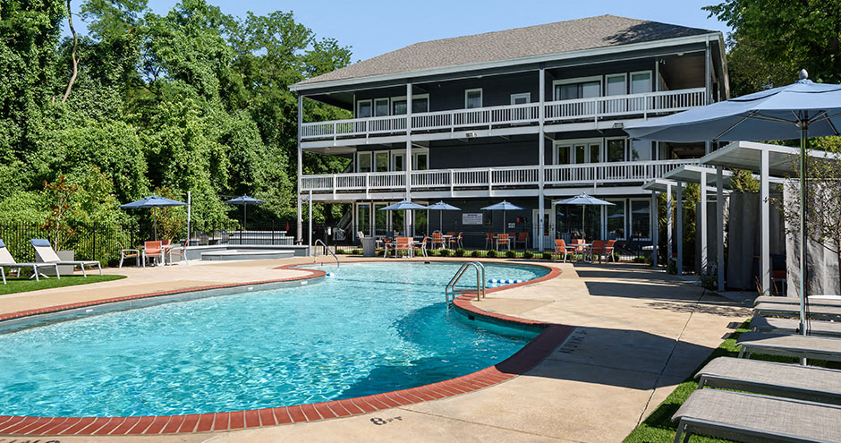 Schoettler Village Apartments | Chesterfield, MO