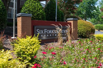 Six Forks Station I Raleigh, NC - Photo Gallery 44