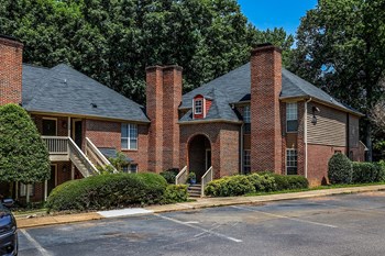 Six Forks Station I Raleigh, NC - Photo Gallery 31