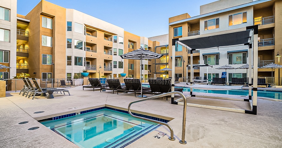 Skywater At Town Lake Apartments