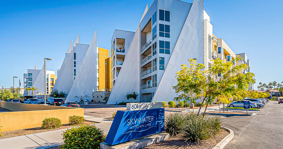 Skywater At Town Lake Apartments