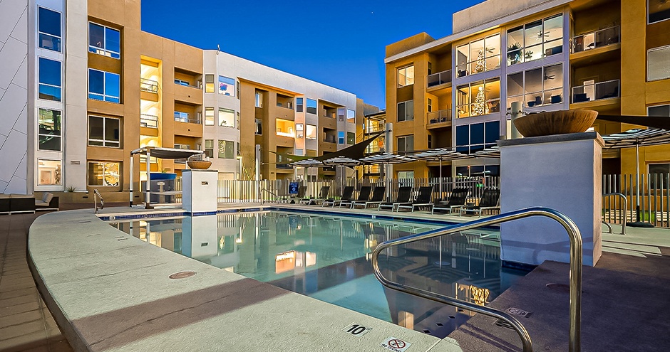 Skywater At Town Lake Apartments