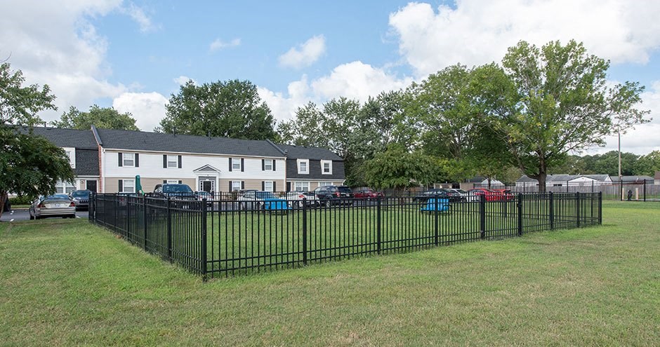 Sparrows Point Townhomes & Apartments | Virginia Beach, VA