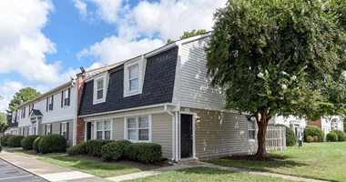 1301 Pine Cone Circle 1-3 Beds Apartment for Rent - Photo Gallery 1