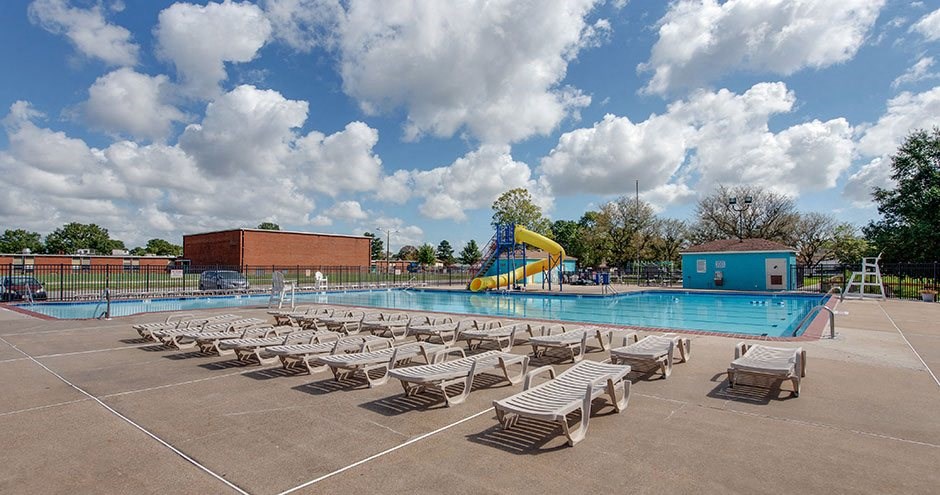 Sparrows Point Townhomes & Apartments | Virginia Beach, VA