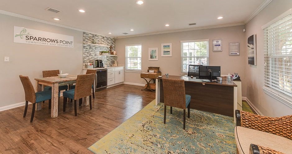 Sparrows Point Townhomes & Apartments | Virginia Beach, VA