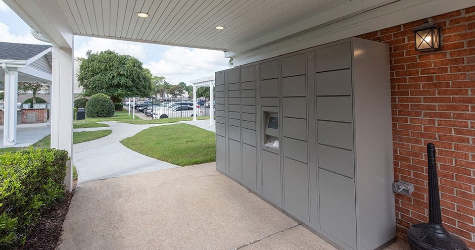 Sparrows Point Townhomes & Apartments | Virginia Beach, VA