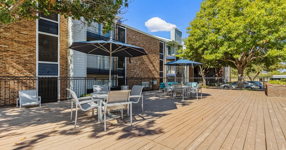 The Ridge on 161 | Irving, TX