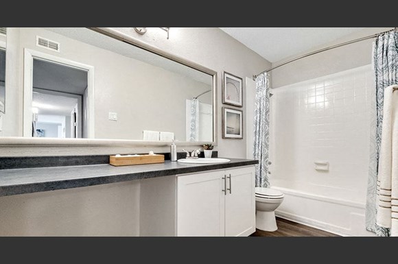 Sunstone Palms Apartments, 12702 University Club Drive, Tampa, FL