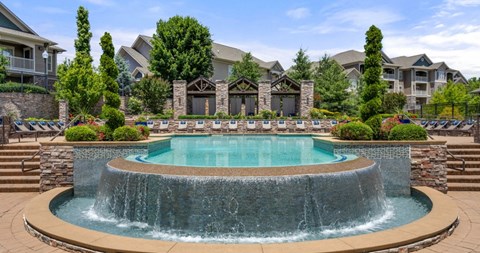 Clairborne Crossing Apartments | Louisville, KY