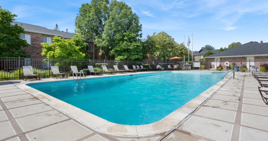 Brook Run | Arlington Heights, IL