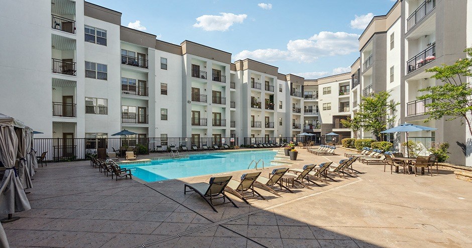 The Alexander At The District Apartments