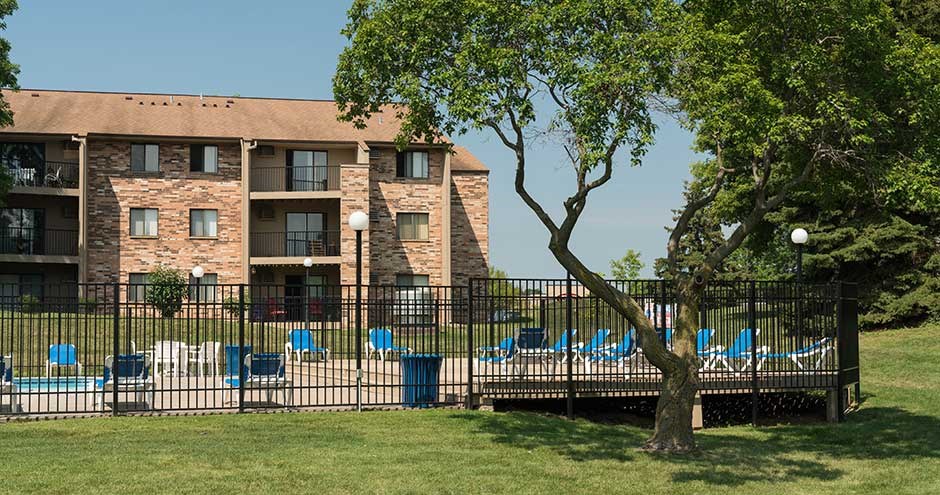 The Woods of Burnsville | Burnsville, MN