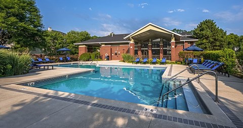 Woodlake | Gurnee, IL