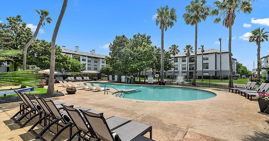 The Palms at Clear Lake | Houston, TX
