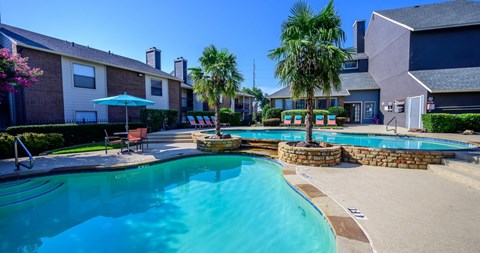 Ridgeview Place Apartments | Irving, TX