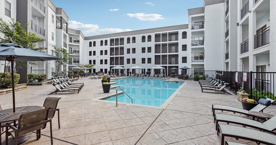 The Alexander At The District Apartments