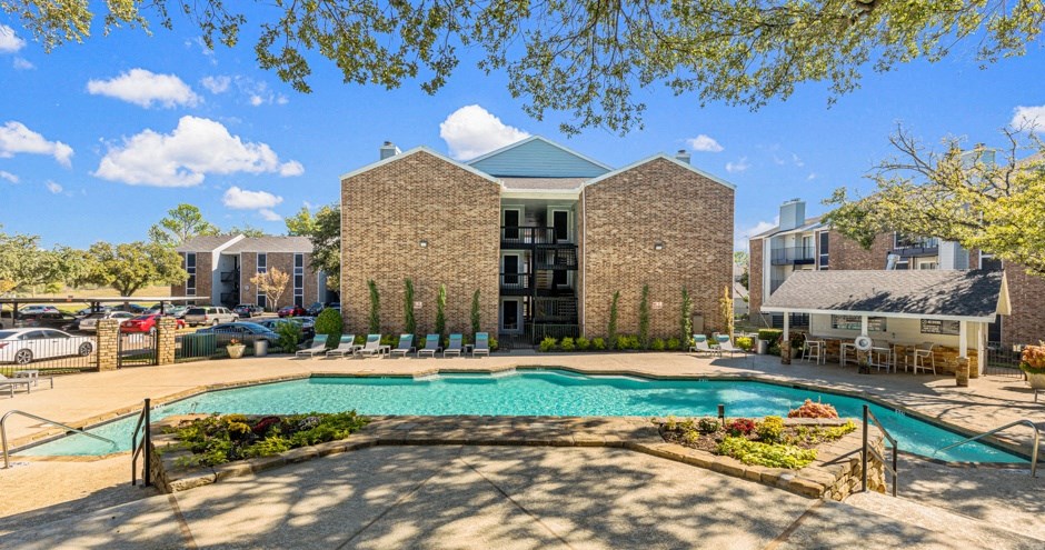 The Ridge on 161 | Irving, TX