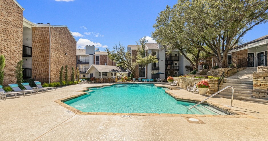 The Ridge on 161 | Irving, TX