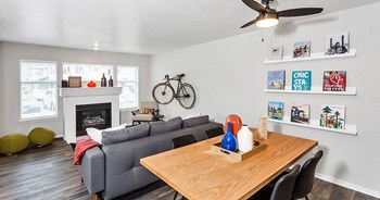 9099 East Mississippi Ave 1-2 Beds Apartment for Rent - Photo Gallery 4