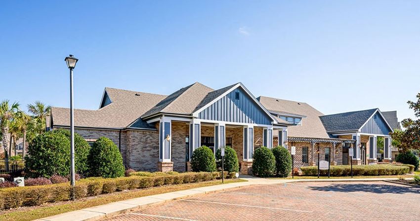 10558 Eastern Shore Blvd 1-3 Beds Apartment for Rent - Photo Gallery