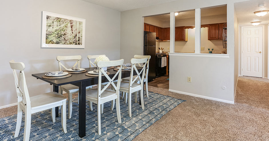 The Meadows Apartments | Lenexa, KS