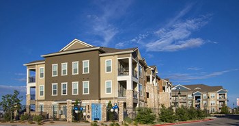 110 Pavilion Pkwy 1-3 Beds Apartment for Rent - Photo Gallery 3
