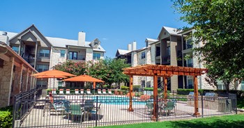 The Woodland Swimming Pool, Boerne, Texas - Photo Gallery 12