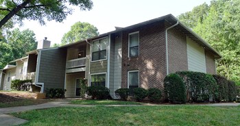 Timber Creek Apartments | Charlotte, NC - Photo Gallery 9