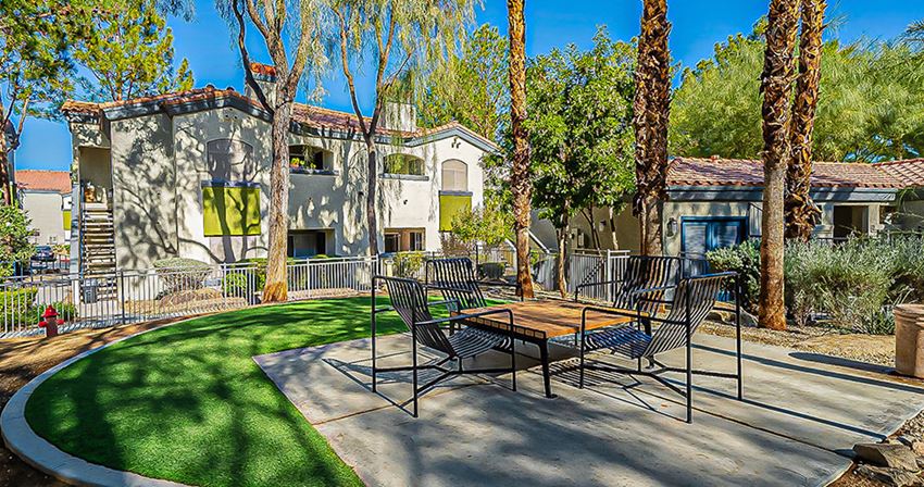 Torreyana Apartments