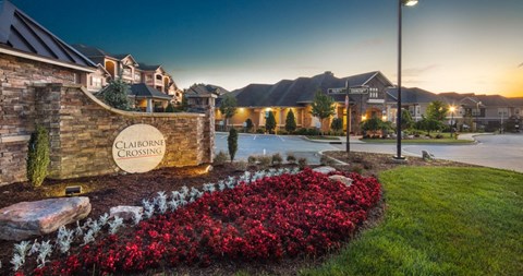 Clairborne Crossing Apartments | Louisville, KY