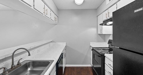 Hawke Apartment | Irving, TX